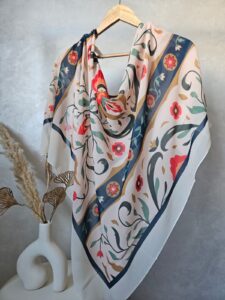 Foulard en Crêpe Chiffon Premium, fluide et anti-glisse
