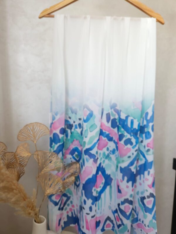 châle-Crepe-Chiffon-Premium-fluide-anti-glisse-maroc011A Châle en Crêpe Chiffon Premium, fluide et anti-glisse